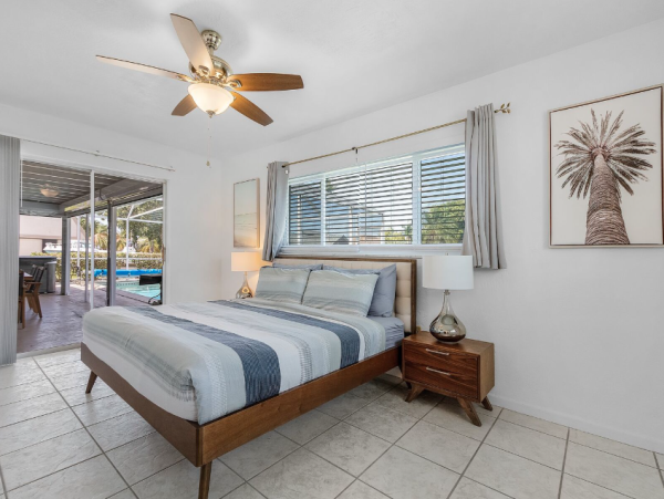 Discover a Great Retreat in Cape Coral - 3 Bedroom Home with Private Pool